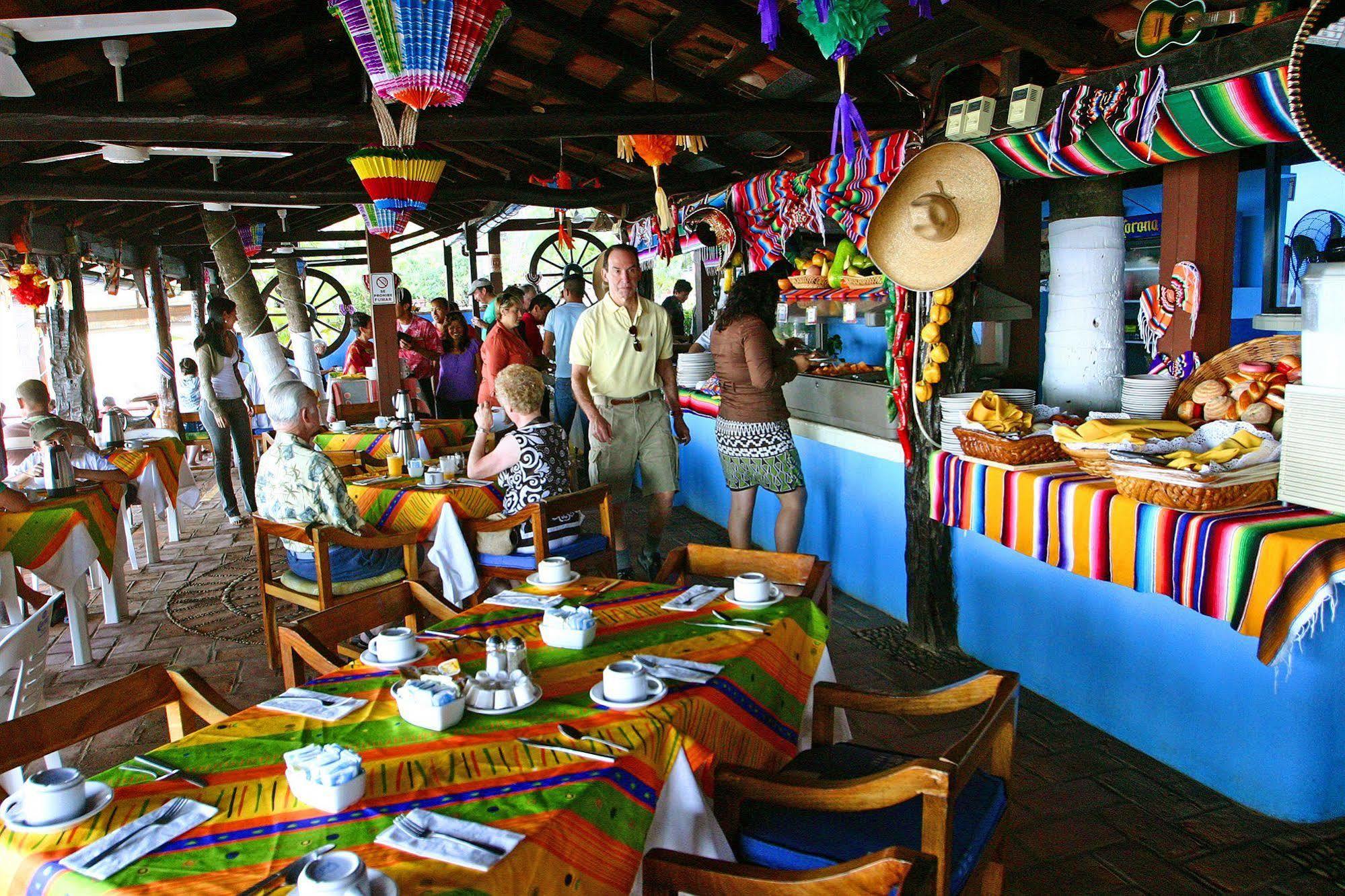 Lindo Mar Resort Puerto Vallarta Bagian luar foto